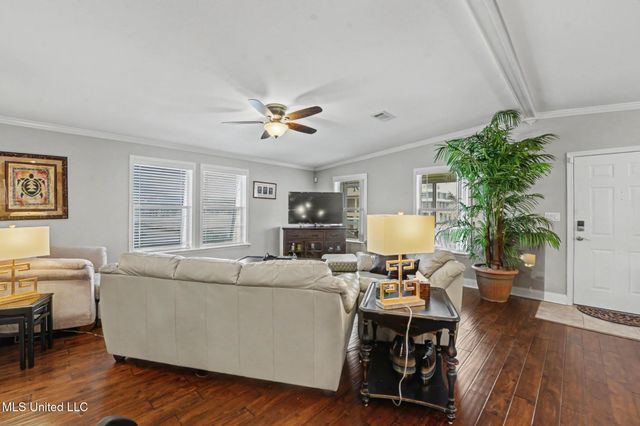 104 Wolfe Street, Bay Saint Louis, MS 39520