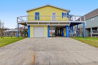 104 Wolfe Street, Bay Saint Louis, MS 39520