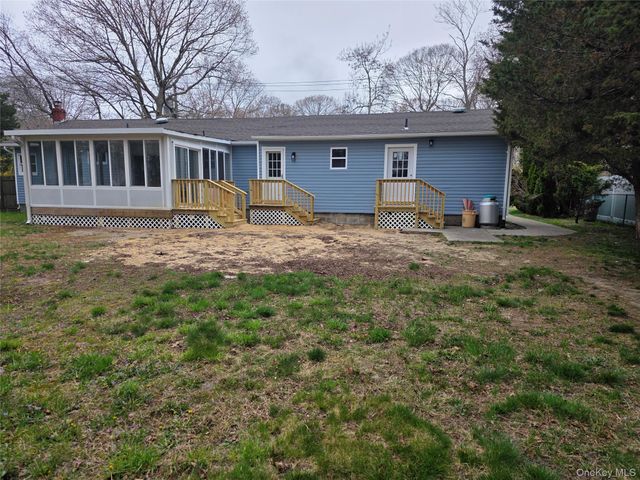 37 Linden Lane, Shirley, NY 11967