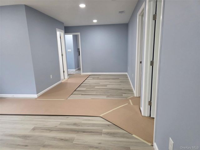 37 Linden Lane, Shirley, NY 11967