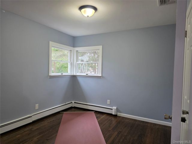 37 Linden Lane, Shirley, NY 11967