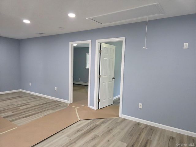 37 Linden Lane, Shirley, NY 11967