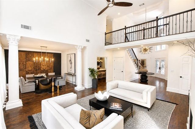 915 Renaissance Way, Roswell, GA 30076