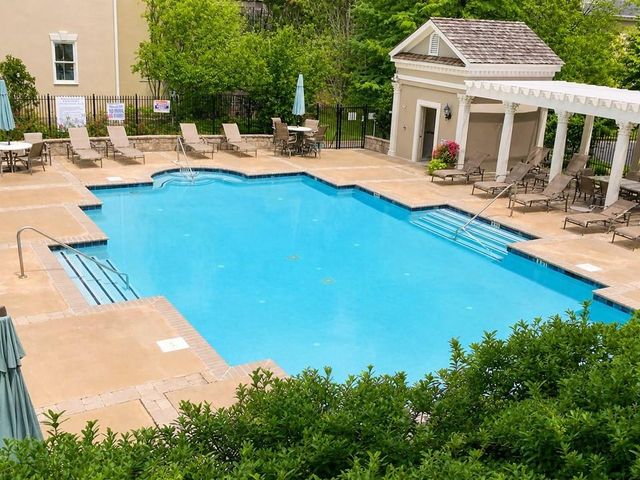 915 Renaissance Way, Roswell, GA 30076