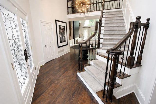 915 Renaissance Way, Roswell, GA 30076