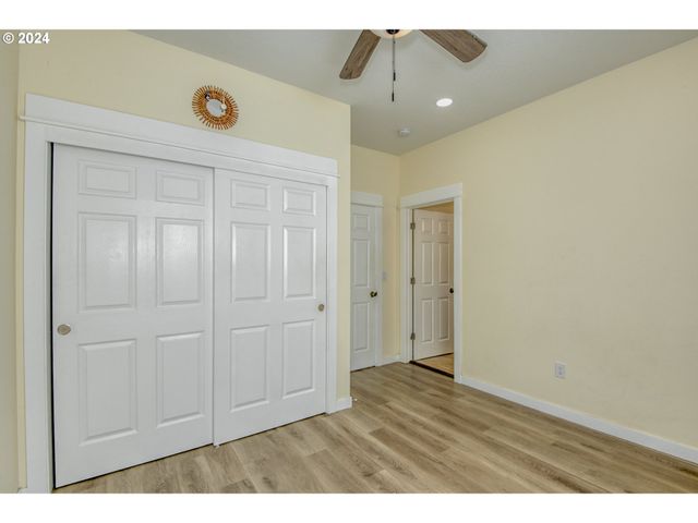 428 Se 30TH Pl, Portland, OR 97214