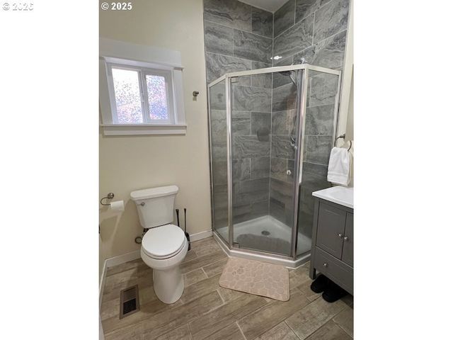 428 Se 30TH Pl, Portland, OR 97214