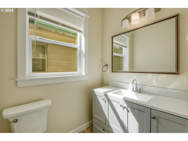 428 Se 30TH Pl, Portland, OR 97214