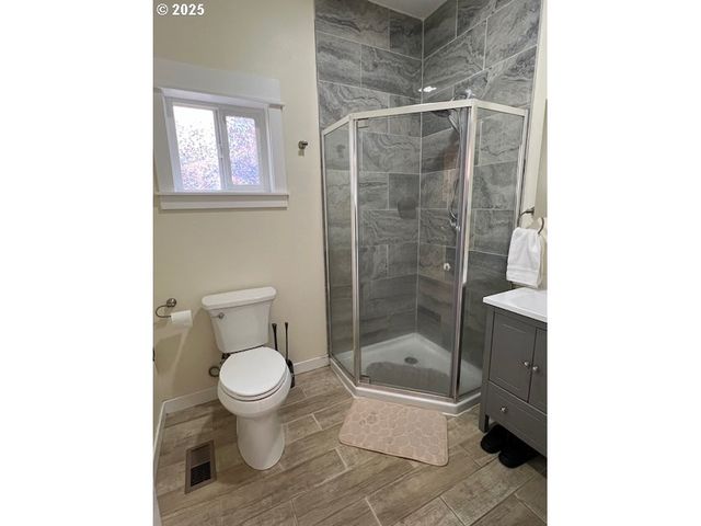 428 Se 30TH Pl, Portland, OR 97214