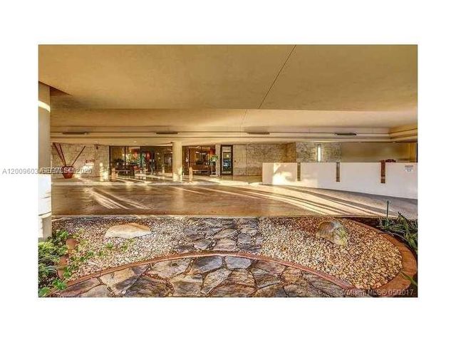 2555 Collins Ave 1403, Miami Beach, FL 33140