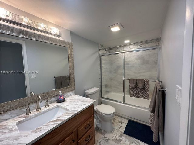 2555 Collins Ave 1403, Miami Beach, FL 33140