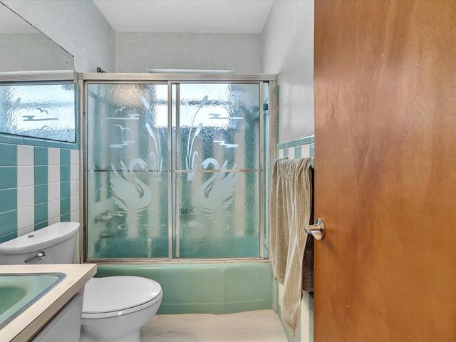 2193 NE 172nd St 2193, North Miami Beach, FL 33162