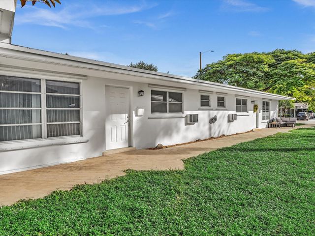 2193 NE 172nd St 2193, North Miami Beach, FL 33162