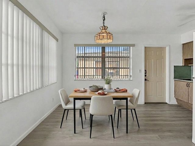 2193 NE 172nd St 2193, North Miami Beach, FL 33162