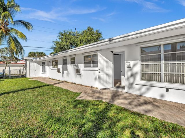 2193 NE 172nd St 2193, North Miami Beach, FL 33162