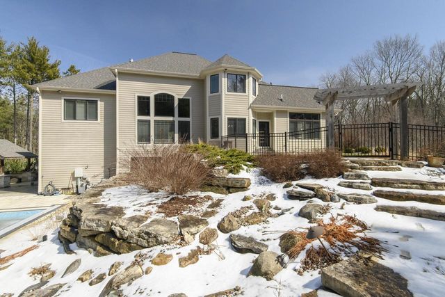 4179 Lily ROAD, West Bend, WI 53095