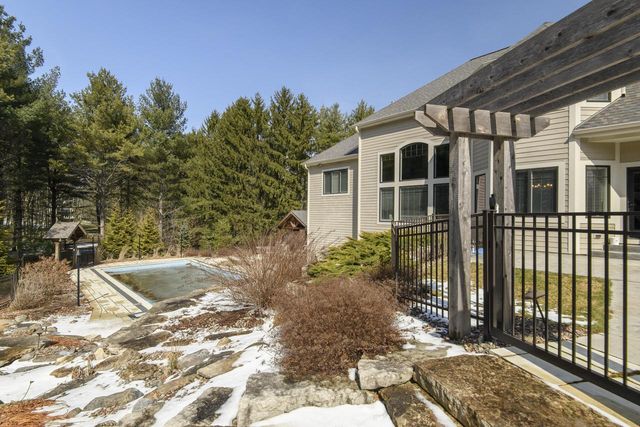 4179 Lily ROAD, West Bend, WI 53095