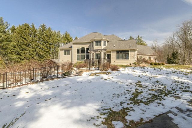 4179 Lily ROAD, West Bend, WI 53095