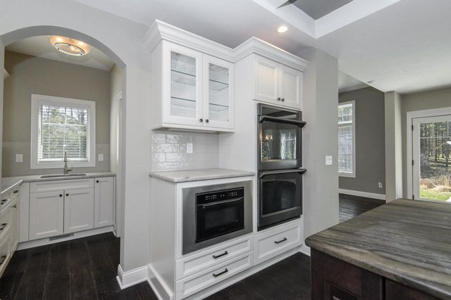 4179 Lily ROAD, West Bend, WI 53095