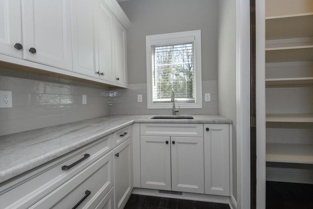 4179 Lily ROAD, West Bend, WI 53095