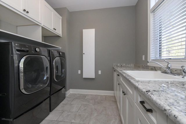 4179 Lily ROAD, West Bend, WI 53095