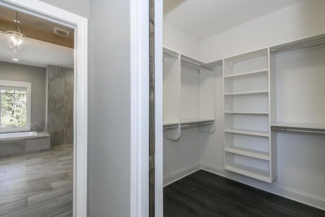 4179 Lily ROAD, West Bend, WI 53095