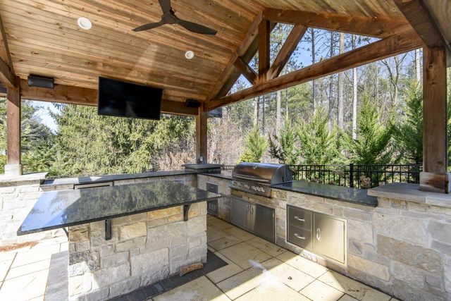 4179 Lily ROAD, West Bend, WI 53095