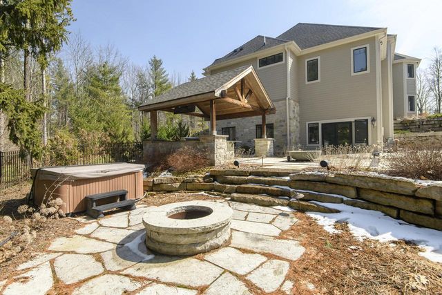 4179 Lily ROAD, West Bend, WI 53095