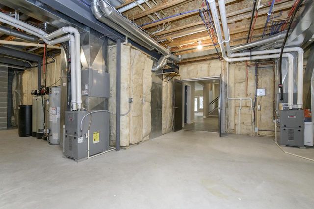 4179 Lily ROAD, West Bend, WI 53095