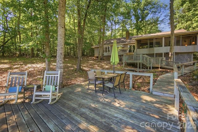 36 Water Thrush Road, Lake Wylie, SC 29710