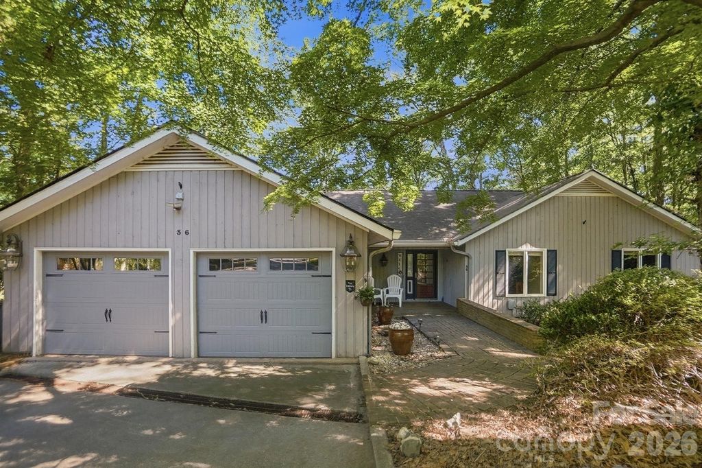 36 Water Thrush Road, Lake Wylie, SC 29710