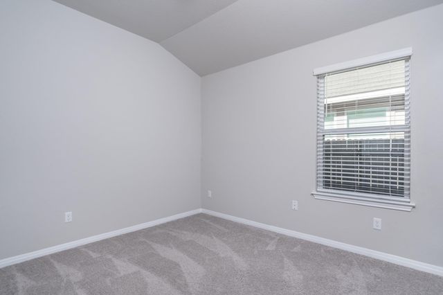 113 Outlaw DR, Liberty Hill, TX 78642