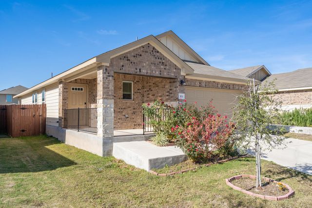 113 Outlaw DR, Liberty Hill, TX 78642
