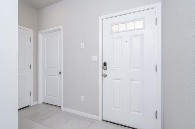 113 Outlaw DR, Liberty Hill, TX 78642