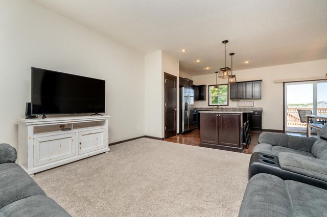 916 Forest Edge Drive, Jordan, MN 55352