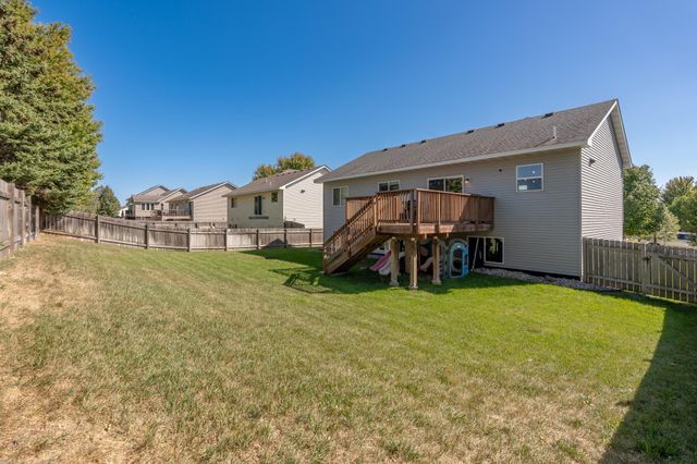 916 Forest Edge Drive, Jordan, MN 55352
