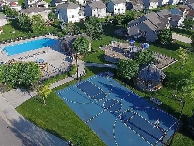 916 Forest Edge Drive, Jordan, MN 55352