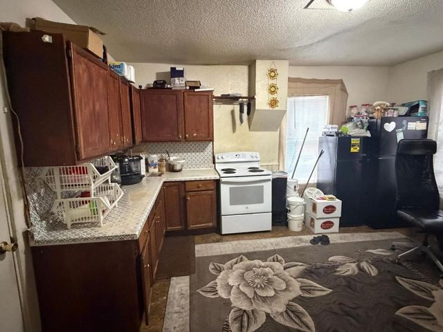 320 8th Avenue S, Saint Cloud, MN 56301