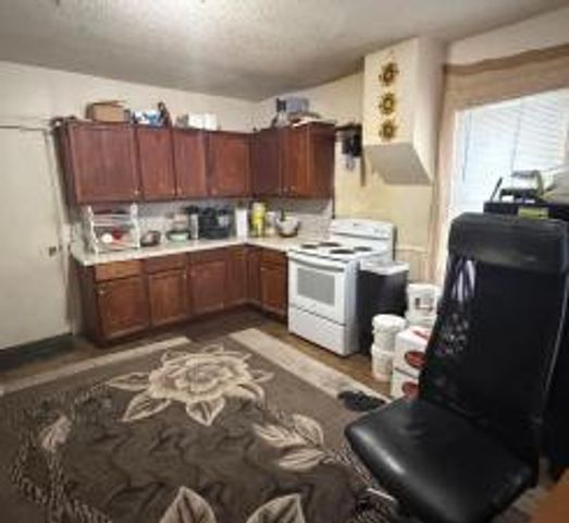 320 8th Avenue S, Saint Cloud, MN 56301