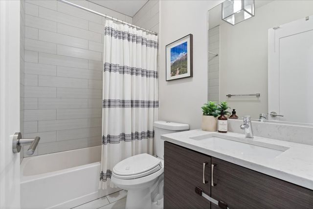 1918 W ARMITAGE Avenue 1A, Chicago, IL 60622