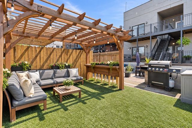 1918 W ARMITAGE Avenue 1A, Chicago, IL 60622