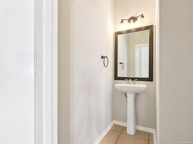 4723 River Rock, San Antonio, TX 78251