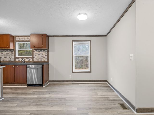 808 Old Buffalo Church Road, Blacksburg, SC 29702