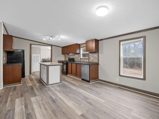 808 Old Buffalo Church Road, Blacksburg, SC 29702