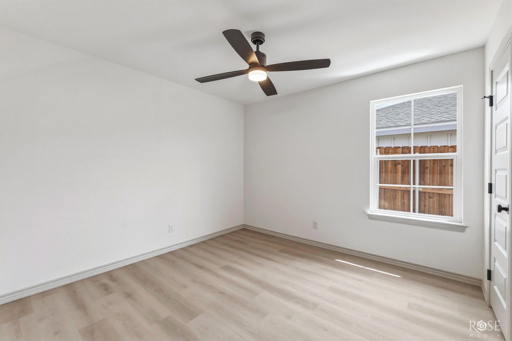 Image 13 of property listing at 1309 Johnny Lane, San Angelo, TX 76905