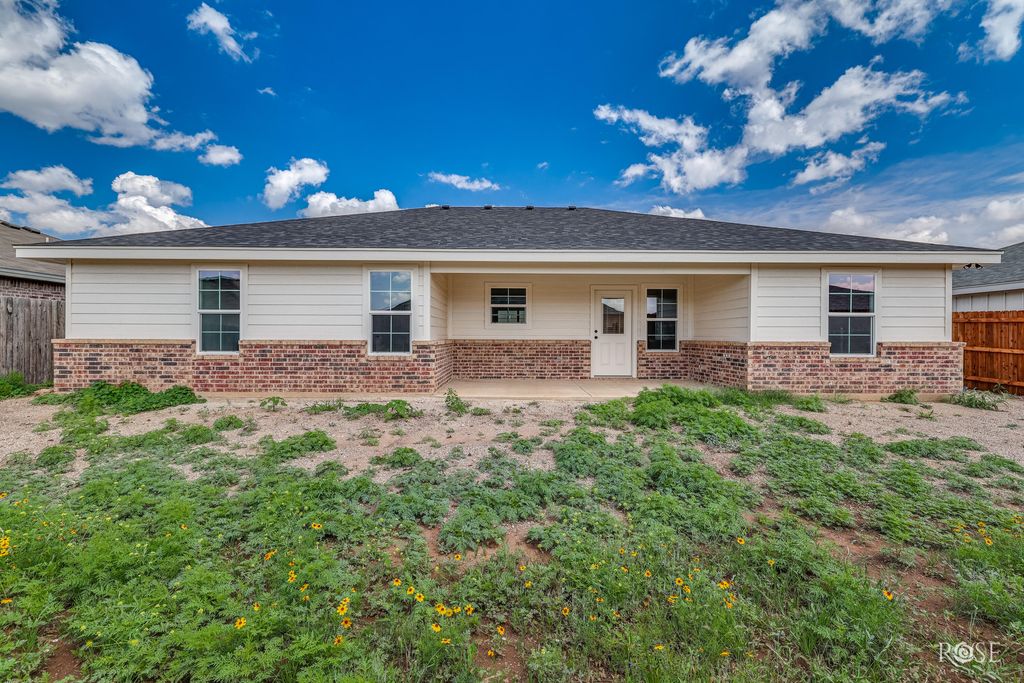 Image 15 of property listing at 1309 Johnny Lane, San Angelo, TX 76905