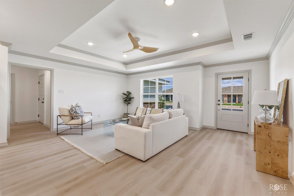 Image 5 of property listing at 1309 Johnny Lane, San Angelo, TX 76905