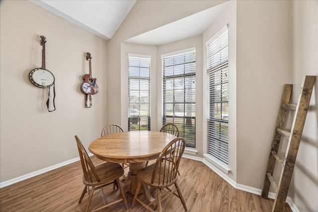 6915 Redwood Falls Drive, Pasadena, TX 77505