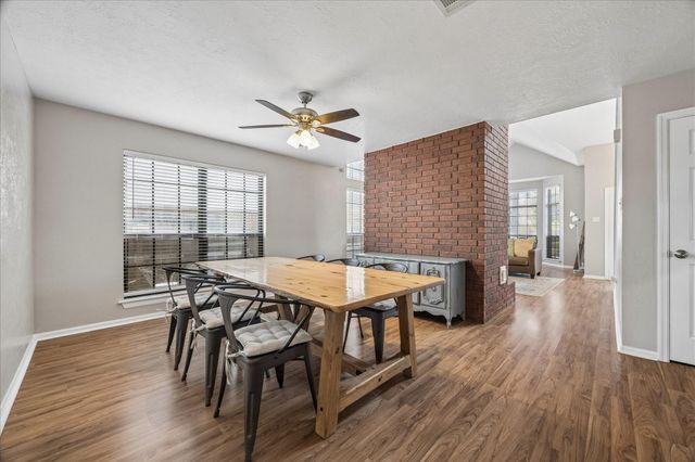 6915 Redwood Falls Drive, Pasadena, TX 77505