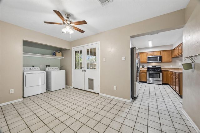 6915 Redwood Falls Drive, Pasadena, TX 77505